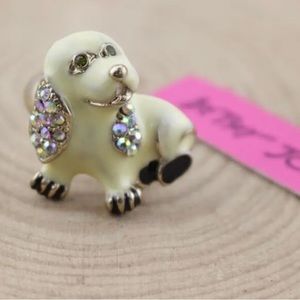 Puppy Dog Rhinestone Ring. New